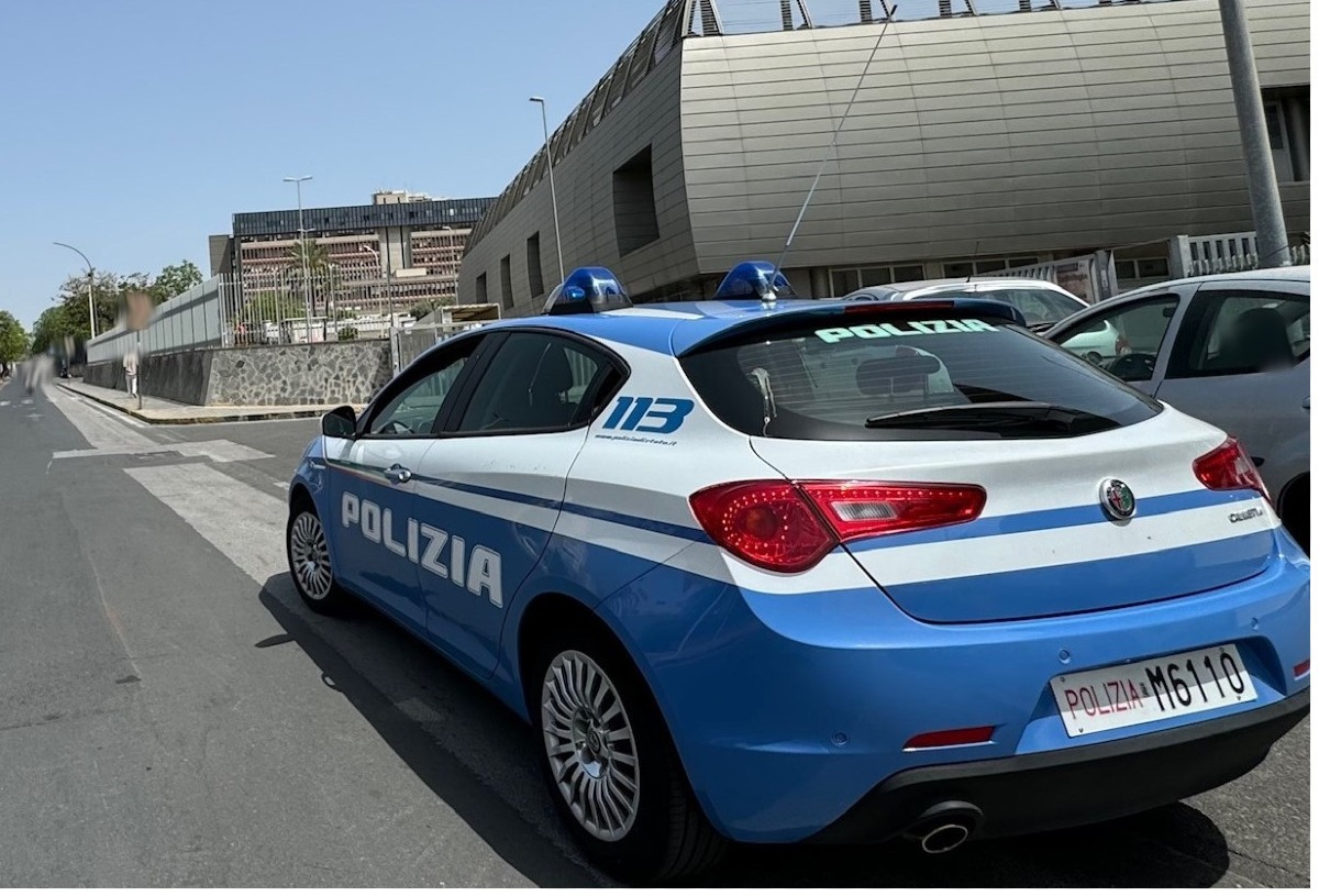 Catania, rubavano auto e chiedevano fino a 1.500 euro per restituirle: denunciati due uomini - 