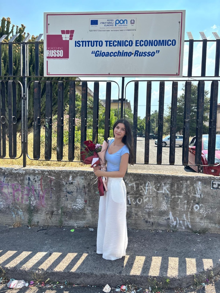 🔴🔴 PALAZZO DENISE  - Istituto T.E. "G. Russo"  5 B SIA