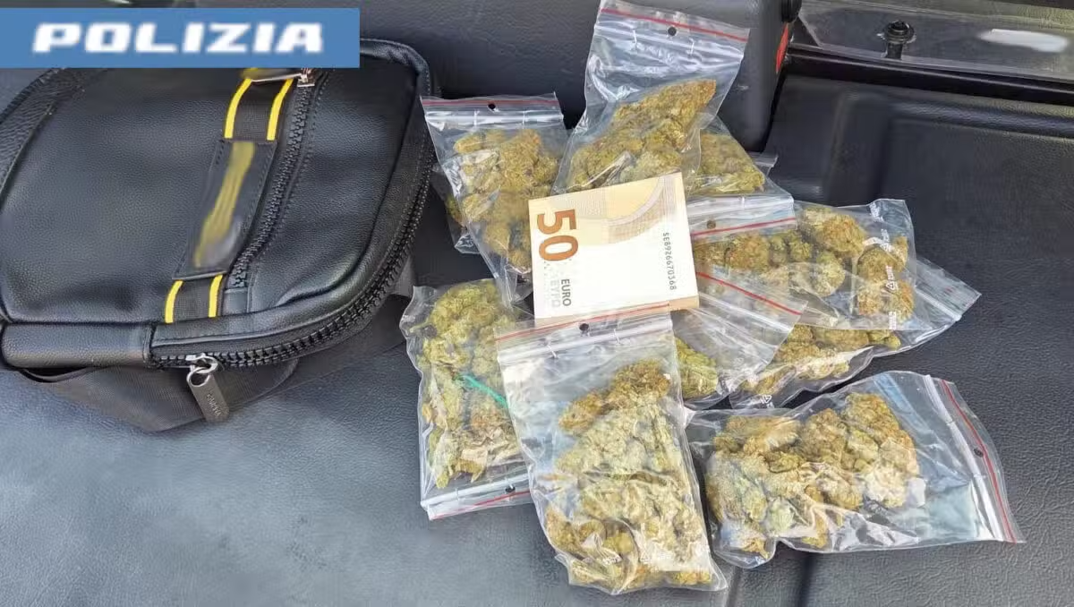 Catania, consegne di droga nel parcheggio di Trappeto Nord: arrestato 21enne di Misterbianco - 