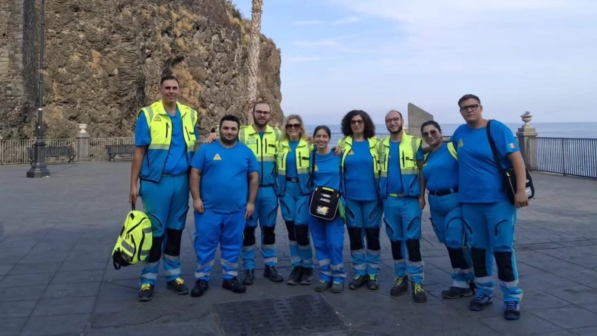 Sant'Agata ad Aci Castello: anche la Misericordia di Paternò tra i soccorritori per i 900 anni del ritorno a casa della Santa - 