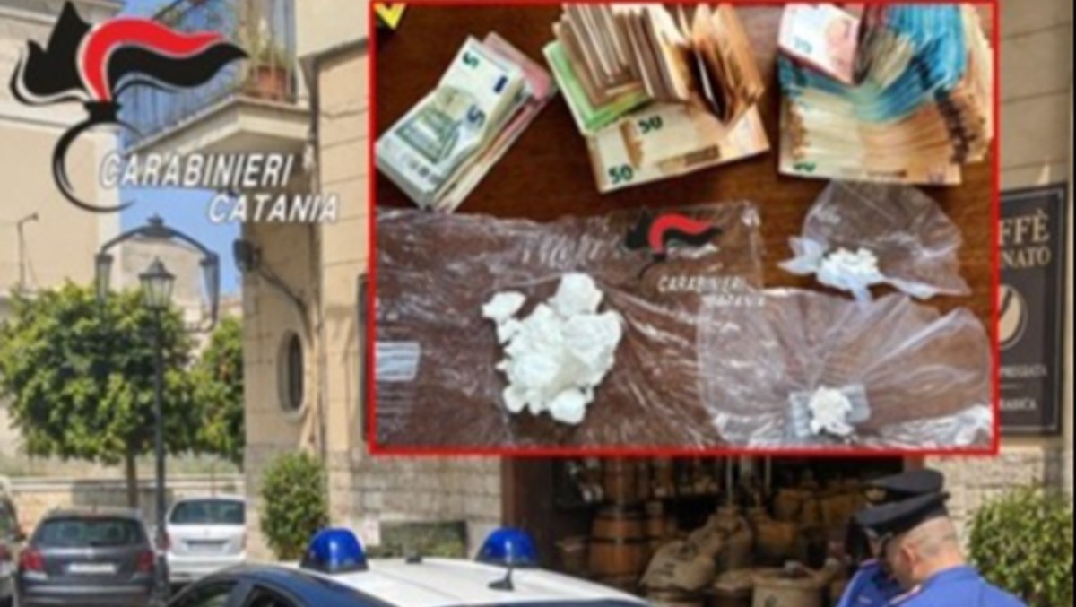 Misterbianco, droga nascosta tra le confezioni di caffè: arrestato il titolare di un negozio - 