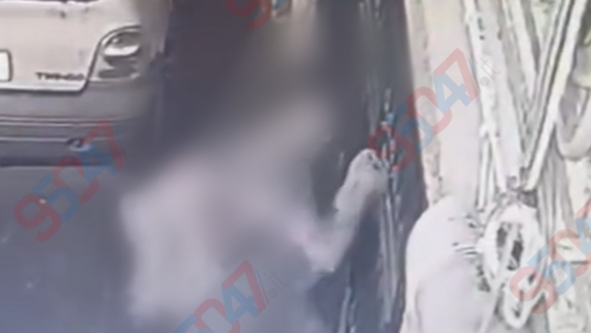 Paternò, ancora pomelli nel mirino: nuova segnalazione, una persona ripresa dalle telecamere - 