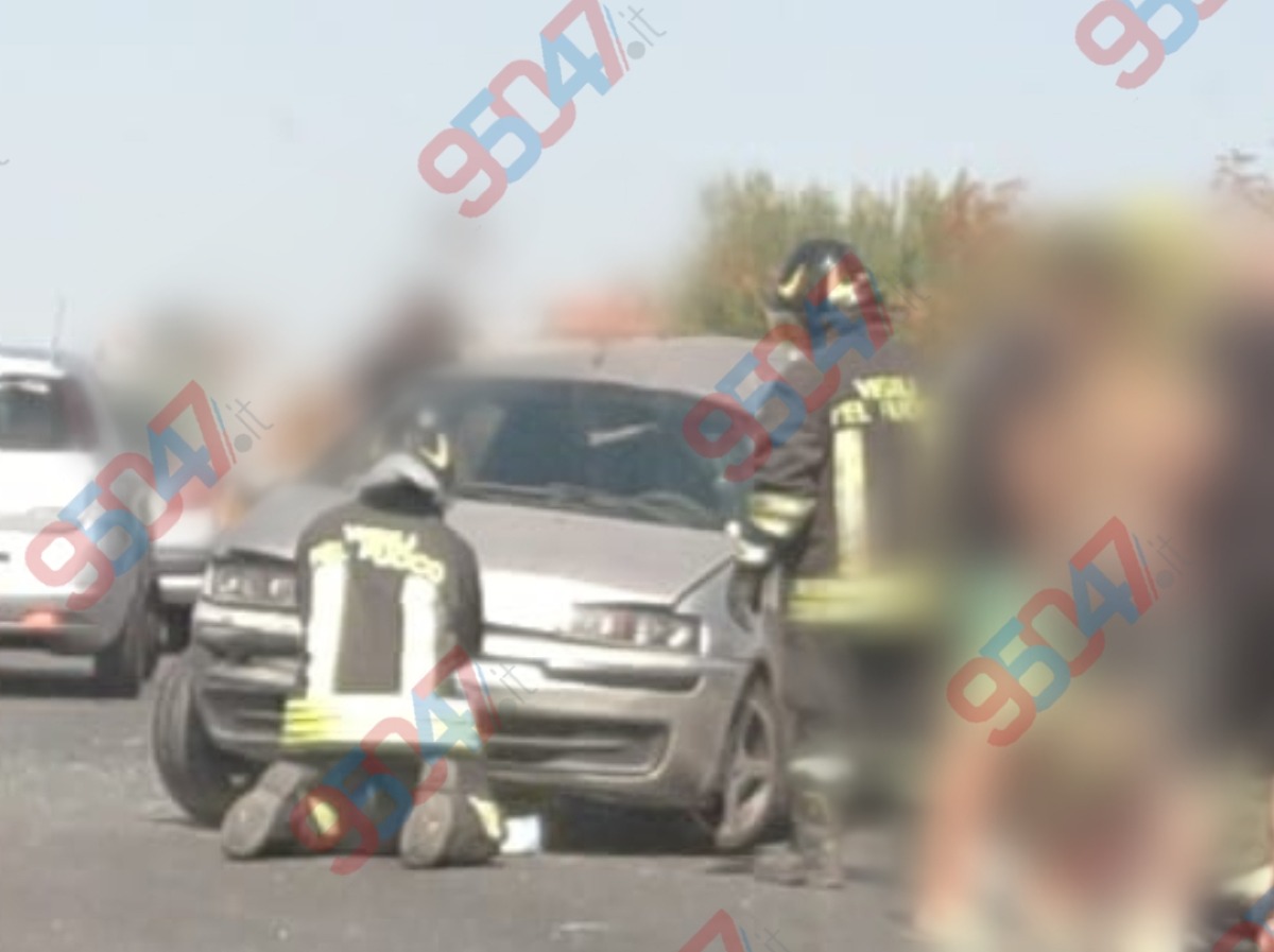 🔴🔴 ULTIM'ORA SS121, grave incidente verso Paternò: feriti e traffico rallentato - 