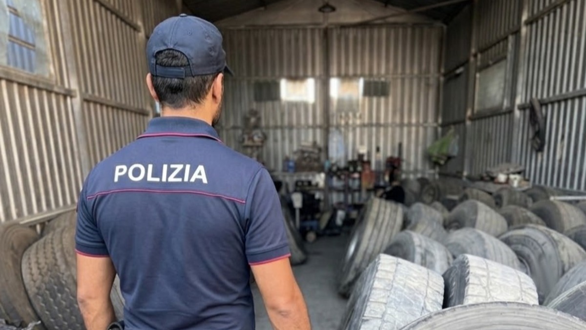 Catania, blitz nella Zona Industriale: attività bloccata e titolare sanzionato per oltre 7mila euro - 
