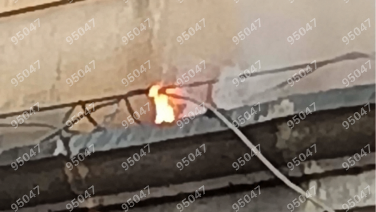 Paternò, cavi in fiamme vicino alle finestre in via San Gaetano: residenti impauriti - 