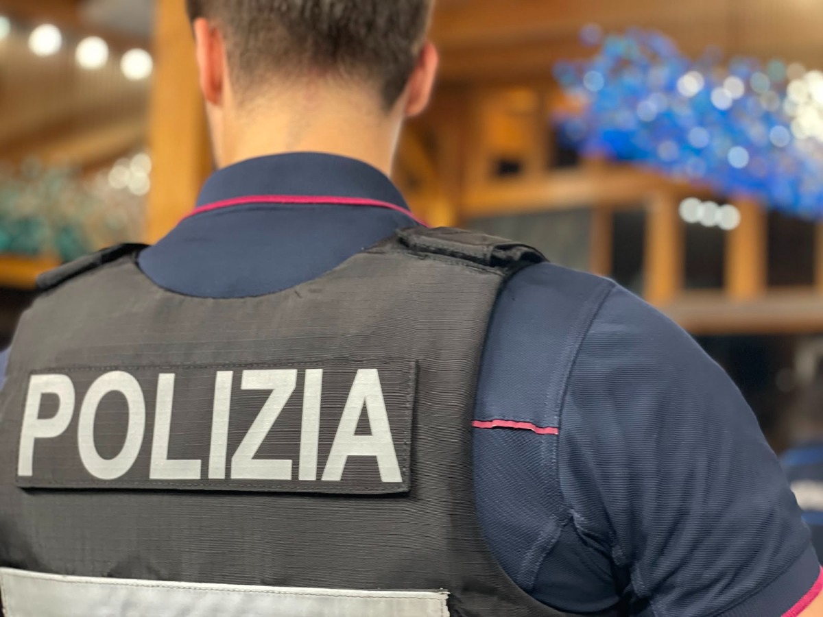 Catania, blitz sul lungomare: controlli in due locali e sanzioni per 16.300 euro - 