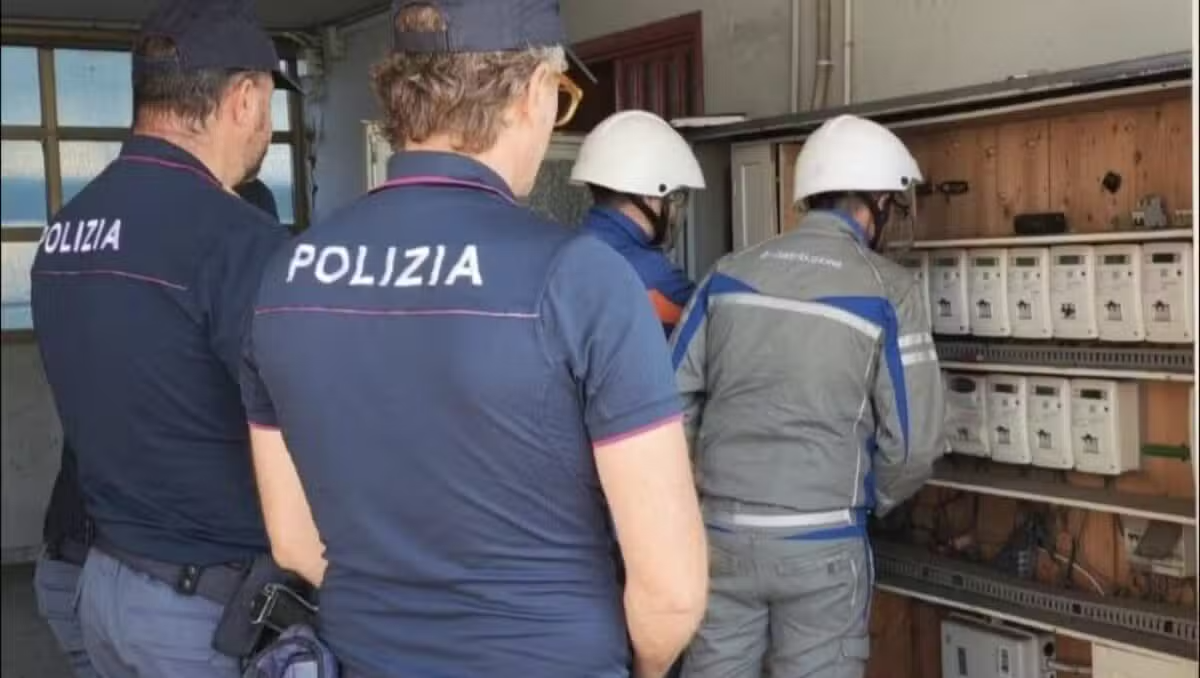 Catania, rubavano energia elettrica da oltre 4 anni: 10 denunciati, danni per centinaia di migliaia di euro - 
