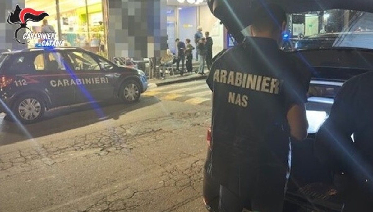 Viagrande, sala feste con piscina senza autorizzazioni: scattano multa e chiusura immediata - 