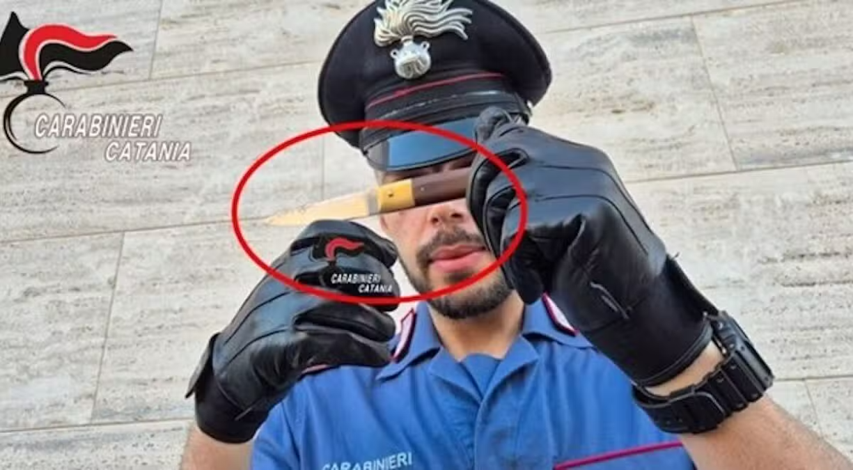 Maniace, fermato in auto con un coltello di 24 centimetri: denunciato 22enne di Adrano - 