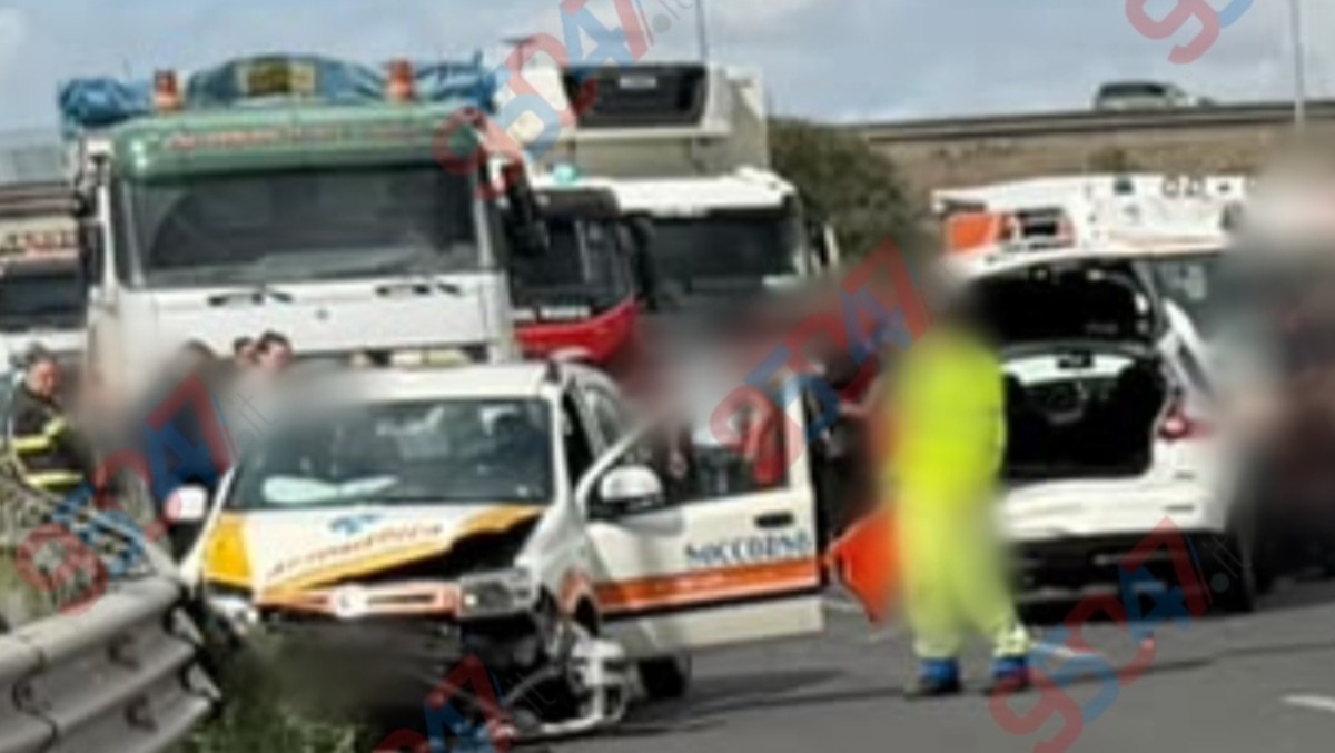 🚨 AGGIORNAMENTO – SS121 a Valcorrente: tre feriti, tra cui un bambino. Le FOTO - 