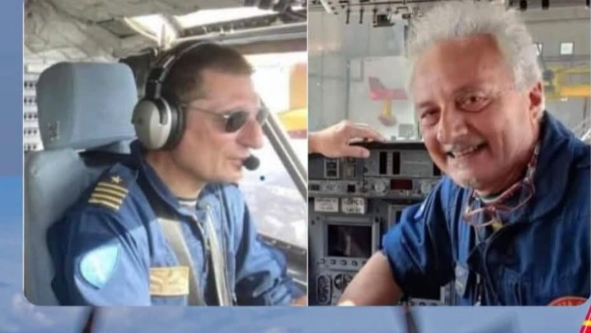 Linguaglossa, un Canadair sorvola il paese in ricordo dei due piloti morti 4 anni fa - 